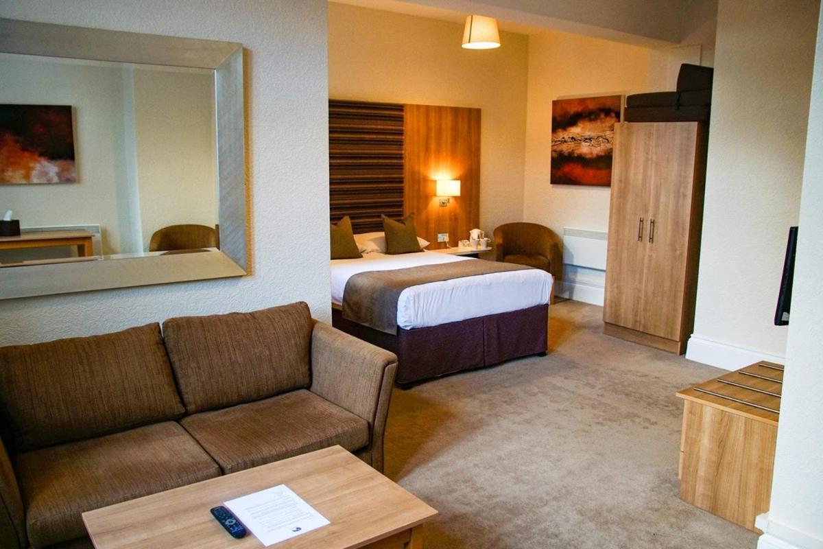 Hillscourt Hotel Barnt Green Екстериор снимка