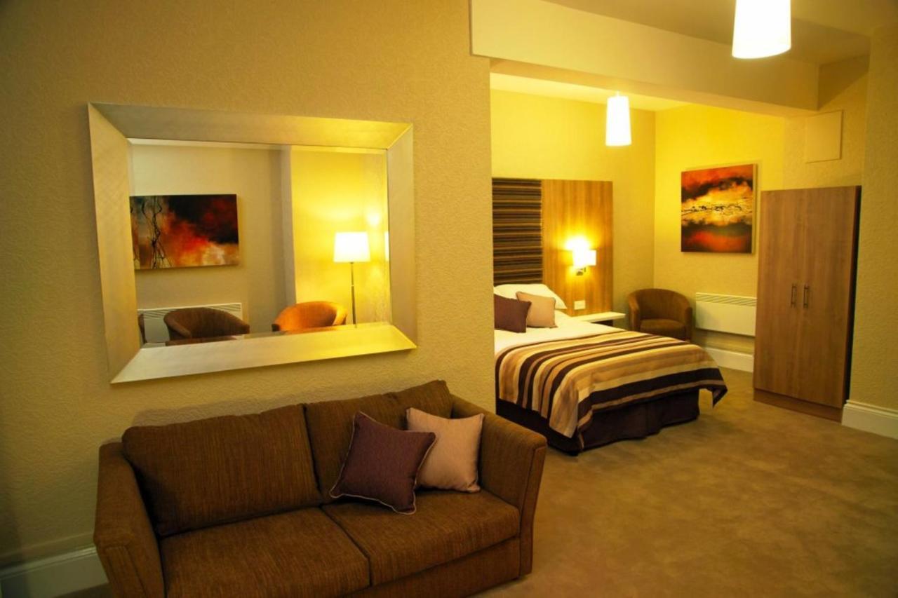 Hillscourt Hotel Barnt Green Екстериор снимка
